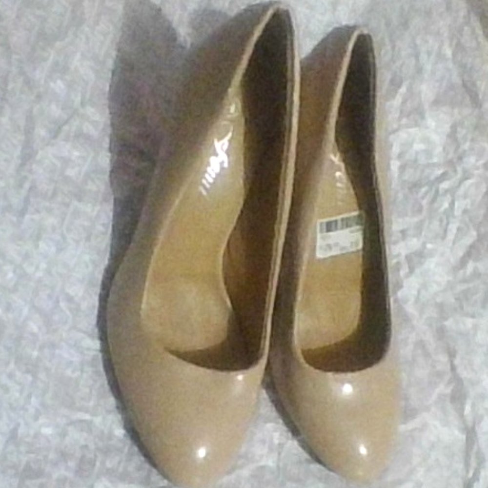 KHAKI FEMI HEELS